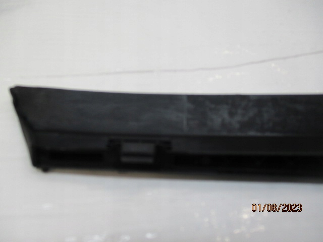 CITROEN C3 PICASSO GAUCHE PROTECTION ANGLE PLASTIQUE
