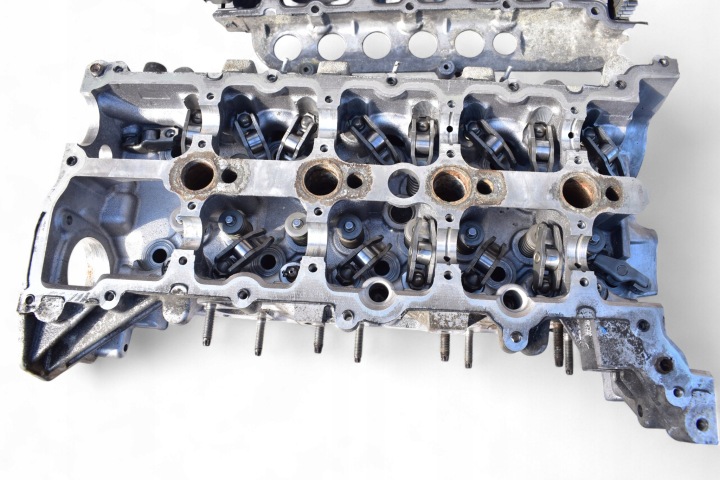 CULASSE MOTEUR OPEL VIVARO A RENAULT TRAFIC II 2.0 DCI 8200539196