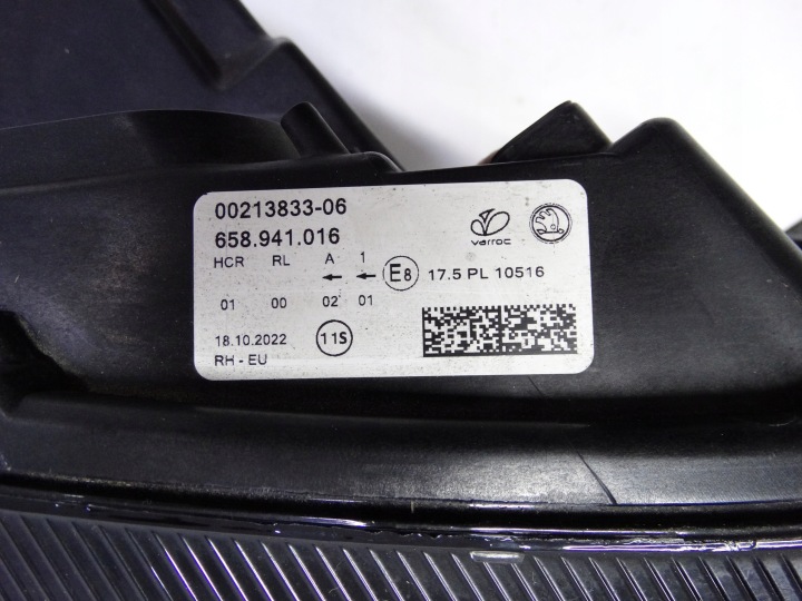 SKODA KAMIQ 2019-2023 PHARE DROITE COMPLET LED 658941016 ORIGINALE