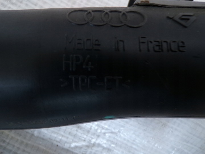 AUDI A4 B9 LIFT TUYAU FIL AIR 2.0 TFSI 8W0145673AN