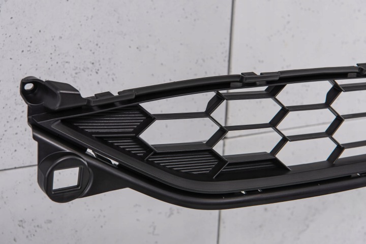 GRILLE PARE-CHOCS CENTRALE GRILLE 71103T7JH00 HONDA HR-V II RU 2015-2018