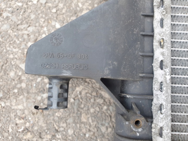 RADIATEUR EAU FIL VW T5 MULTIVAN 2,5 TDI OE