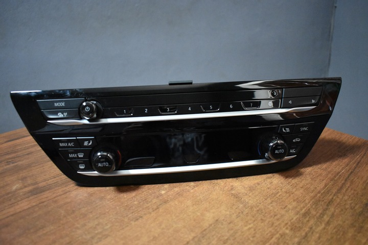 PERFECT PANEL CONTROL RADIO AIR CONDITIONER SET BMW G30 1 photo 1 - milautoparts-fr.ukrlive.com