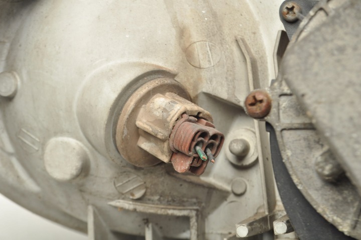NISSAN MAXIMA PHARE GAUCHE AVANT GAUCHE AVANT XÉNON EUROPE