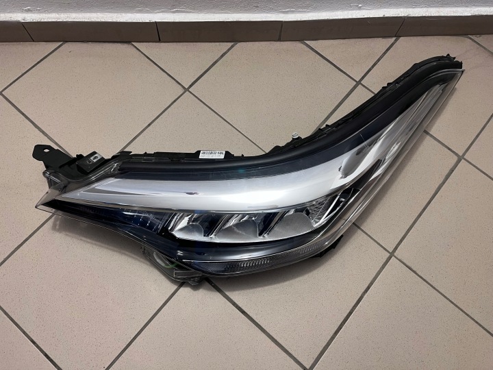 PHARE AVANT AVANT GAUCHE TOYOTA CHR C-HR LIFT COMPLET LED 19- 81150-F4180