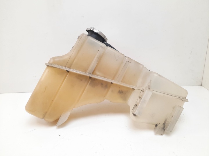 2007 CHRYSLER 300 300C BOUCHON RÉSERVOIR COMPENSATEUR 04596466AF