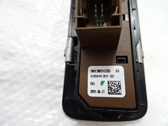 CITROEN C3 AIRCROSS PANNEAU BOUTON ASYSTENTA CHANGEMENTS COURROIE MOUVEMENTS 98173601ZD