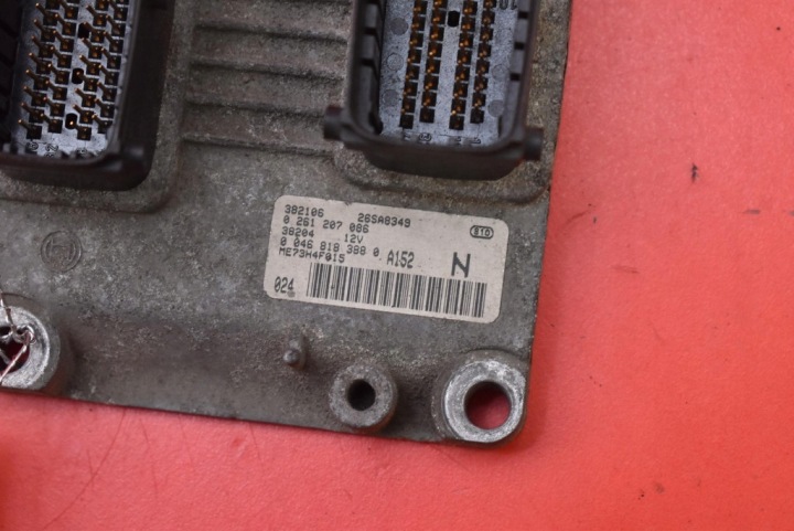 CONTRÔLEUR ORDINATEUR MOTEUR 00468183880 FIAT STILO 1.2 16V 80 KM 01-10