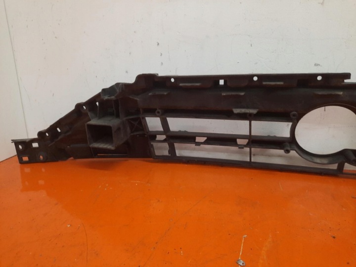 AUDI A8 D5 18- GRILLE PARE-CHOCS AVANT CALANDRE GRILLE 4N0807233