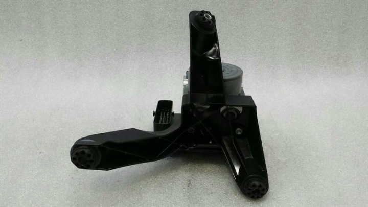 BMW X1 F48 POMPE ABS 6880548 BLOC HYDRAULIQUE POMPES ABS