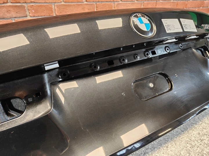 COUVERCLES DE COFFRE COUVERCLE COUVERCLES DE COFFRE ARRIÈRE ARRIÈRE BMW 7 G11 G12 COULEUR 475 NOIR SAPPHIRE