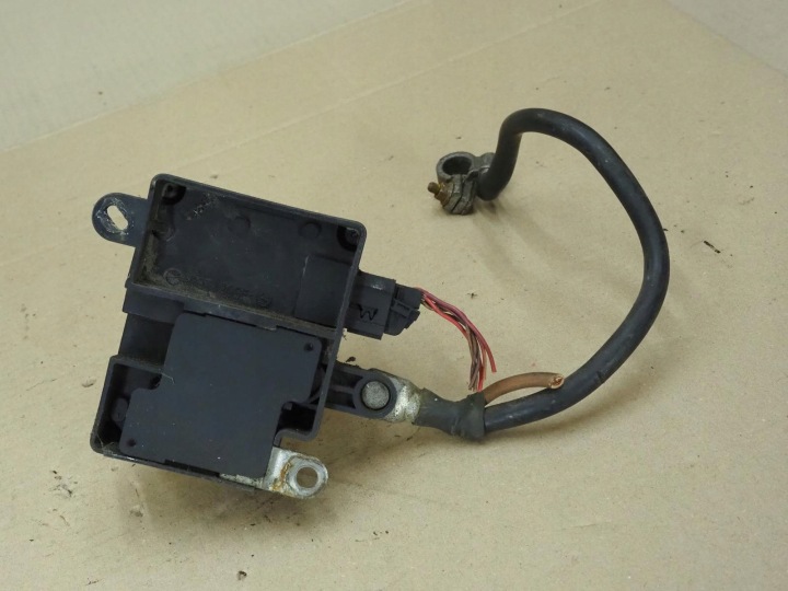 MERCEDES W211 MODULE BATTERIE 2115402745 A2115402745