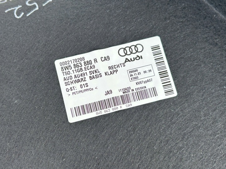 AUDI A4 COLLECTEUR GARNITURE COUVERCLES DE COFFRE PRAWIDLOWY 2024 SALOON 4/5DR 40 TFSI