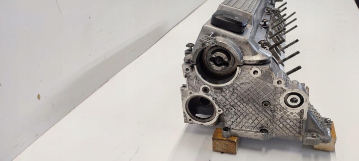 BMW E39 CULASSE 2247054