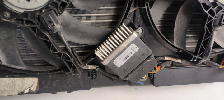 VENTILATEURS AUDI A4 S4 B8 A5 S5 8T A6 A7 C7 2007+ 8K0121003D 8K0121207A