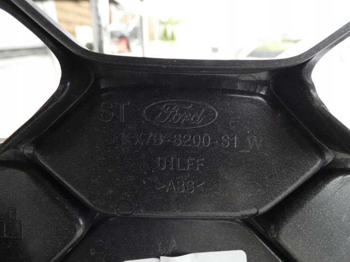 PARE-CHOCS GRILLE GRILLE FORD FOCUS MK-4 ST