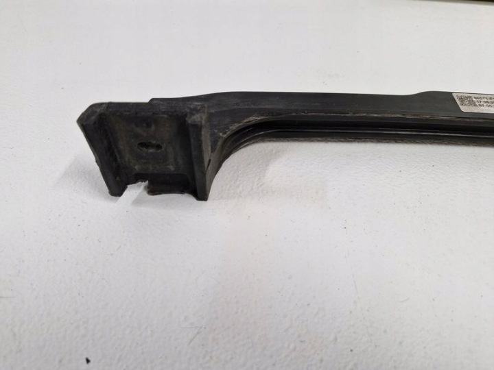 KIA SPORTAGE 4 IV POUTRE PARE-CHOCS AVANT AVANT INFÉRIEURE 86571-F1000