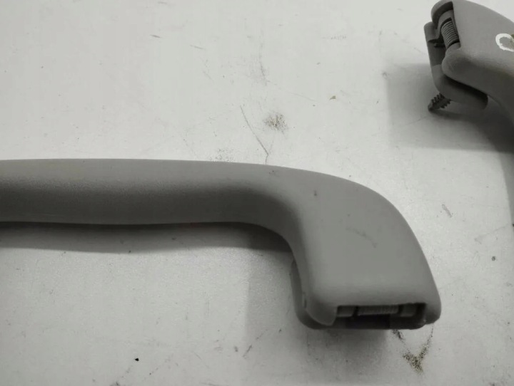 AVANT GAUCHE MANIVELLE PLAFONNIERS OPEL CORSA D VAN 5001470005 1.0L GASOLINE