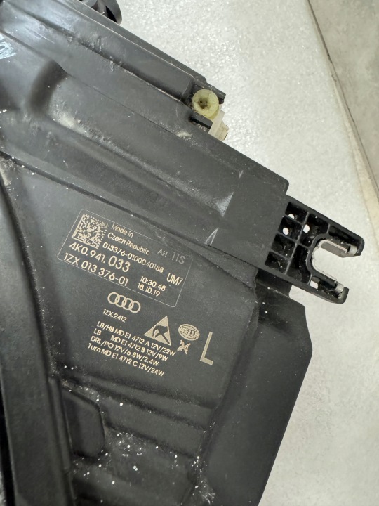 AUDI A6 C8 4K PHARE GAUCHE AVANT AVANT COMPLET LED GAUCHE EUROPE 4K0941033