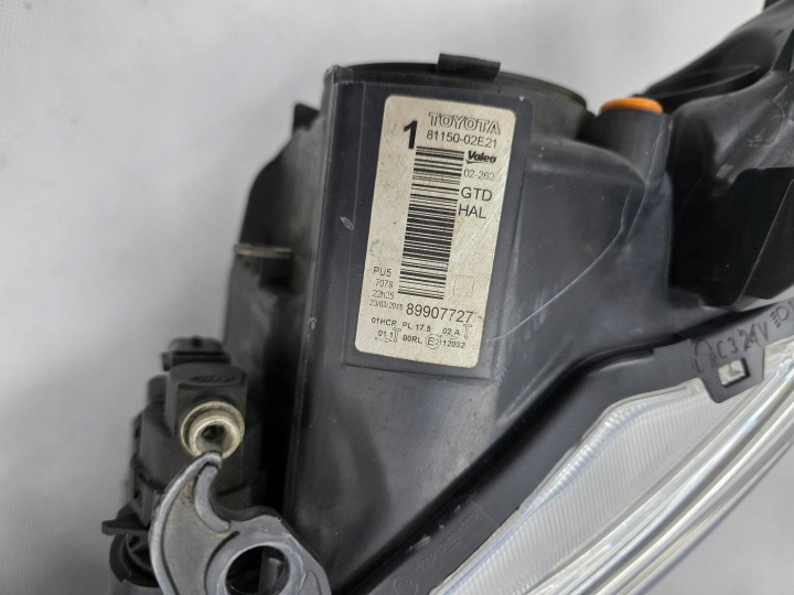 TOYOTA AURIS II PHARE AVANT AVANT GAUCHE LENTILLE EUROPE 89907727