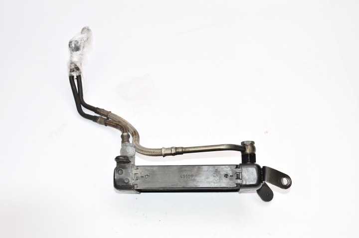 TRIUMPH SPEED TRIPLE 955 T509 RADIATEUR HUILES