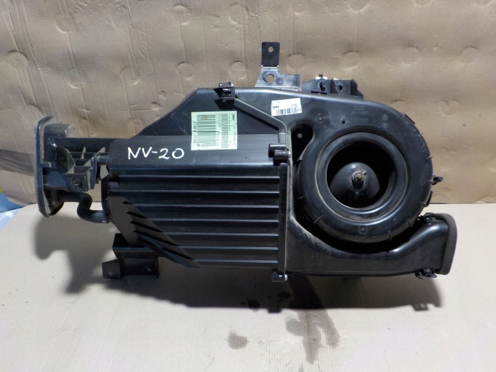 NISSAN NV200 1.5DCI 2013R POMPE INJECTION 5WS40565