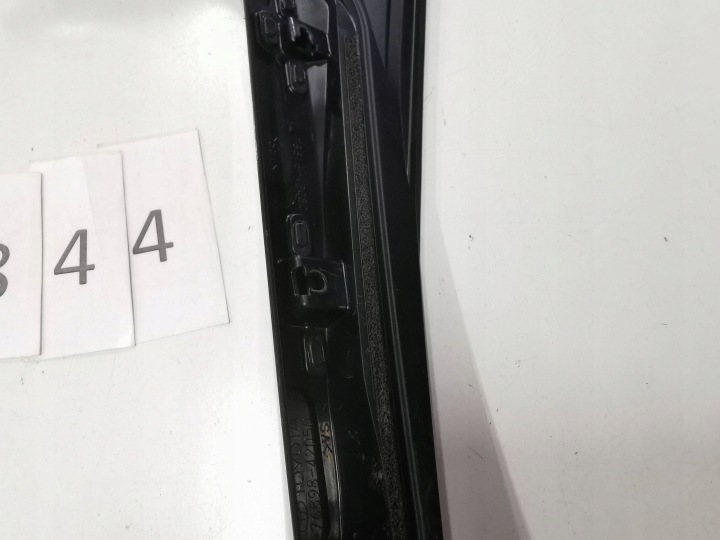 MOULURE REVÊTEMENT SPOILER COUVERCLES DE COFFRE ARRIÈRE TOYOTA RAV-4/RAV 4 GAUCHE 844.