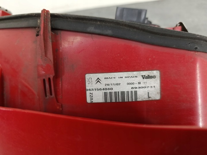 PHARE ARRIÈRE GAUCHE CITROEN XSARA PICASSO 9631564080 89300231