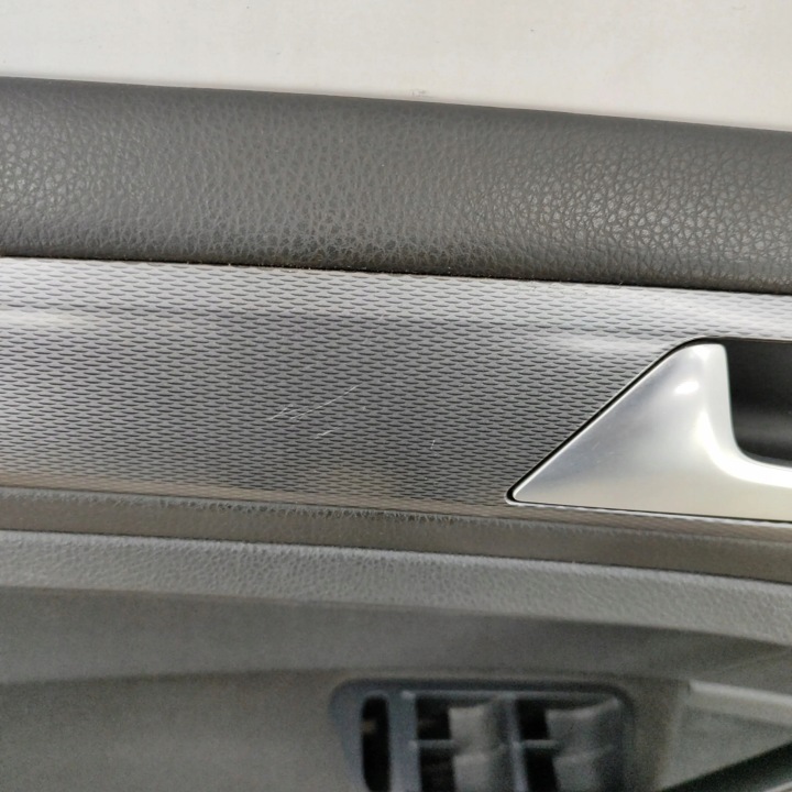VOLKSWAGEN GOLF VII 2016 GAUCHE CÔTÉ CARDAN BRODERIE PORTES AVANT