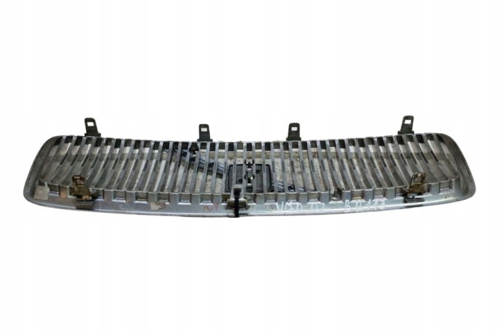 GRILLE VOLVO XC70 II 8659875 2.4L DIESEL 129KW 2003