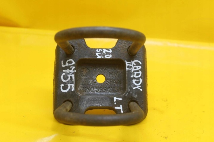 CYBANT STRZEMIONO FIXATION RESSORT DROIT ARRIÈRE VW CADDY III 2K0599175A NR9755