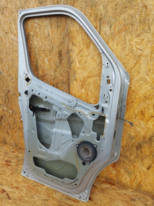 RENAULT MASTER III 2010-2020 GAUCHE AVANT PORTES 801110016R