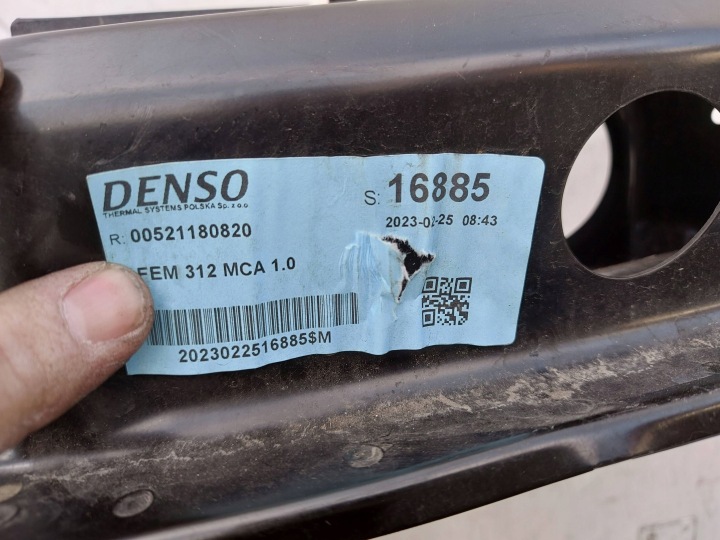FIAT 500 PANNEAU AVANT RENFORCEMENT ENDOMMAGÉ
