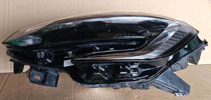 RENAULT CAPTUR V 5 19-24 PHARE GAUCHE COMPLET LED 260609987R