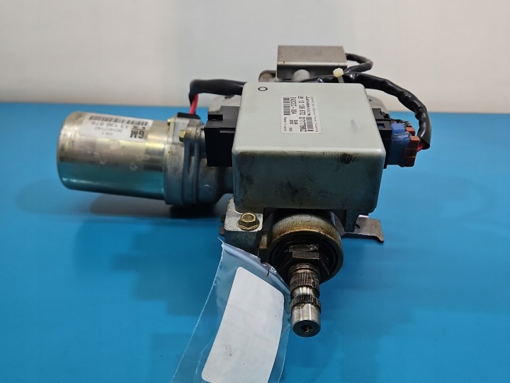 POMPE AMPLIFICATEUR OPEL CORSA C 13136672 13136675 1.3 CDTI