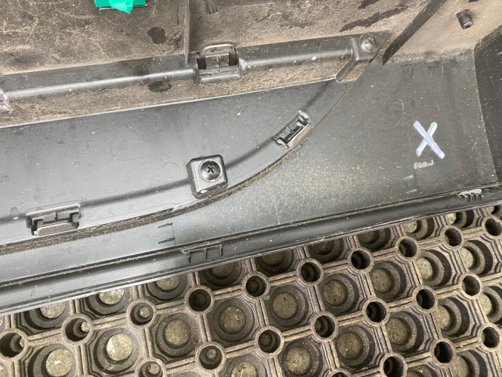 HYUNDAI TUCSON III 15-18 MOULURE SEUIL GAUCHE REVÊTEMENT 87753-D7100 LH