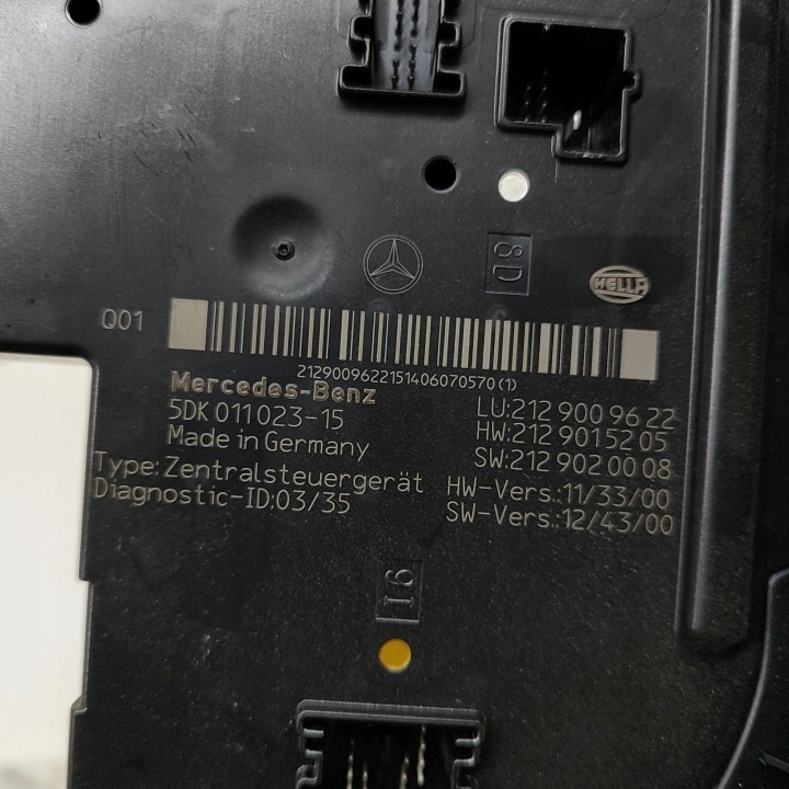 MERCEDES-BENZ CLS C218 X218 2014 CHÂSSIS MODULE FUSIBLES