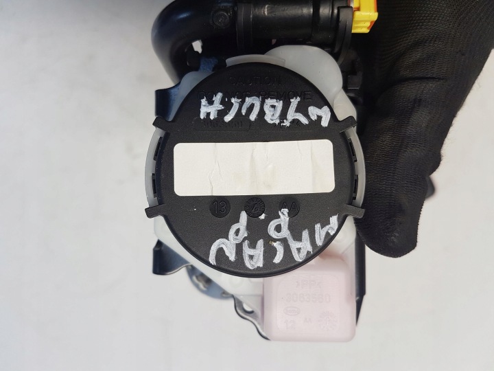 PORSCHE MACAN CEINTURE DE SÉCURITÉ GAUCHE DROIT AVANT