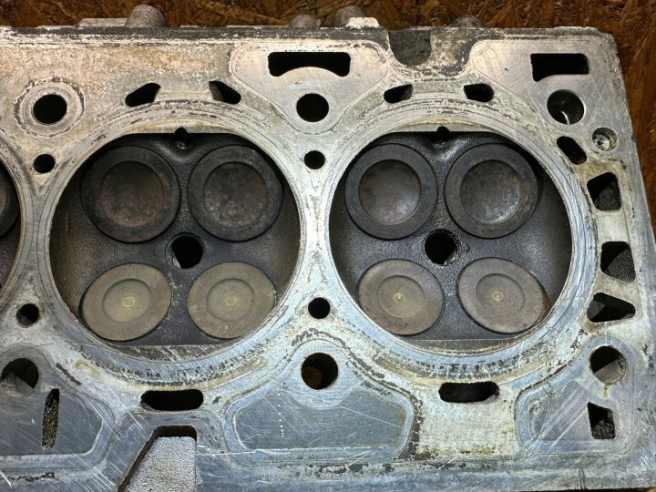 CULASSE COMPLÈTE ARBRES OPEL ASTRA J 2.0T A20NFT 12626380