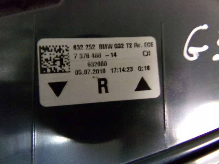 BMW G32 PHARE ARRIÈRE DROITE GAUCHE DANS COUVERCLE DE COFFRE 7376485 7376486