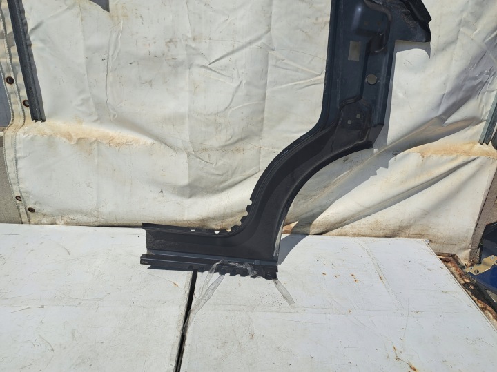 VW T5 T6 V BRODERIE MONTANTS POTEAU GAUCHE AVANT A SEUIL 7H0