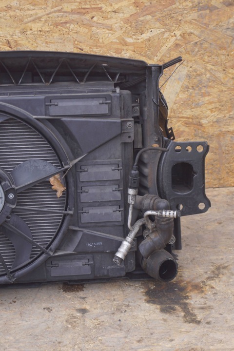 VW GOLF VI PANNEAU AVANT RADIATEURS VENTILATEUR 1.6 TDI (D783)
