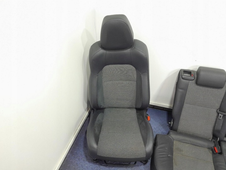 TOYOTA AURIS II LIFT UNIVERSEL SIÈGES BANQUETTE ARRIÈRE SIÈGE DOSSIER EUROPE