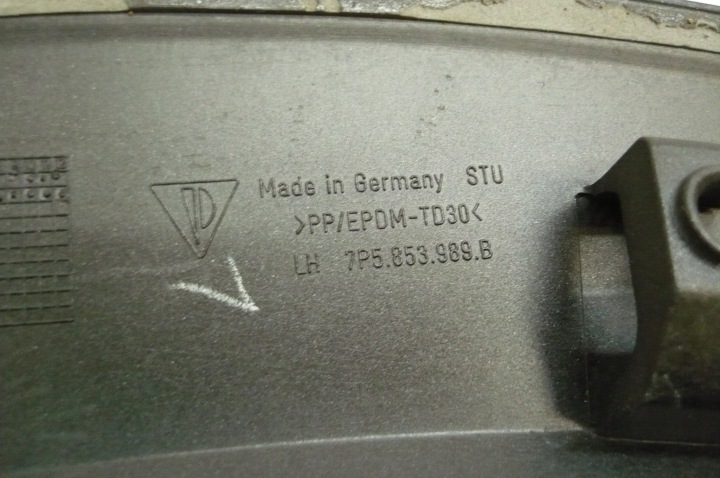 PORSCHE CAYENNE II 7P5 MOULURE PARE-CHOCS GAUCHE ARRIÈRE 10-14 R ORIGINAL