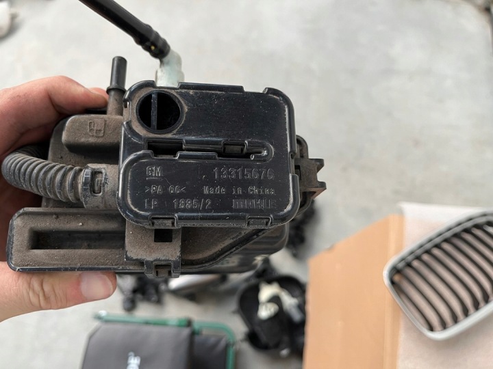OPEL ASTRA J FILTRE CARBONIQUE 13315676 13315675 13332193