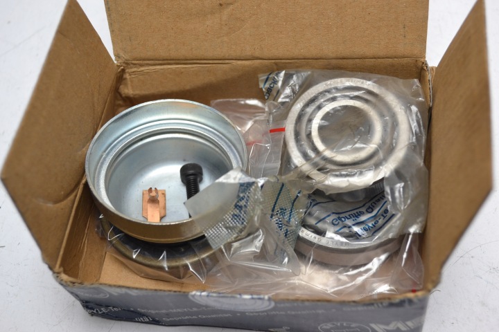 MERCEDES W123 W126 KIT ROULEMENTS MOYEUX AVANT