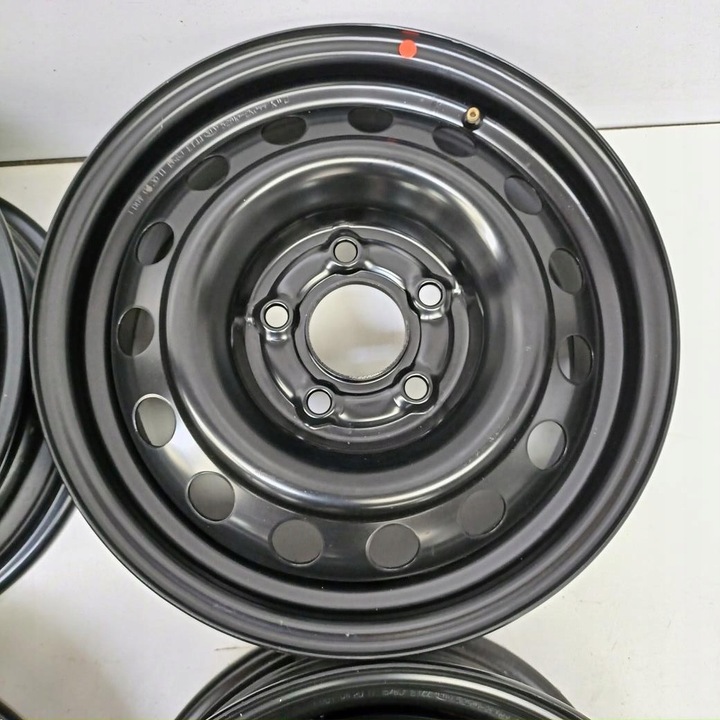 LLANTAS 5X114,3 15 HYUNDAI ELANTRA KIA SOUL NUEVO 4 PIEZAS (E8962) 