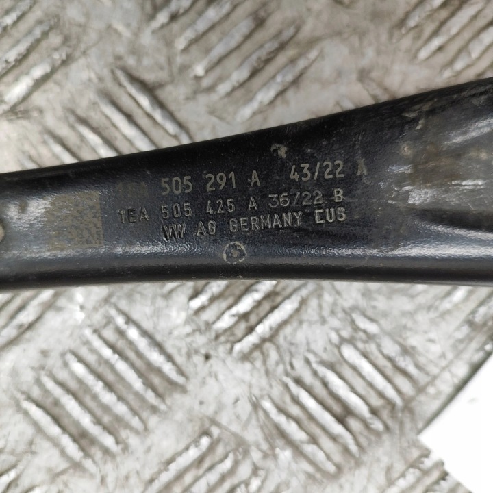 VOLKSWAGEN ID.4 2022 DROITE CÔTÉ SUPÉRIEUR BRAS DE SUSPENSION ARRIÈRE