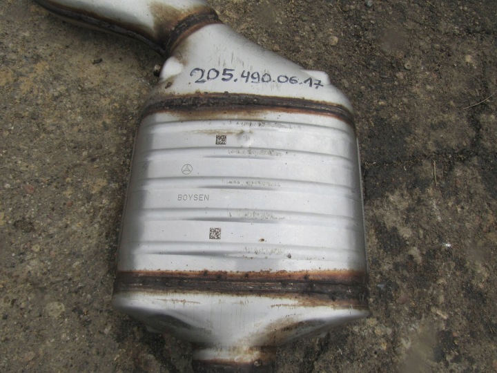 SILENCIEUX CENTRAL MERCEDES-BENZ C W205 205 2.2 CDI A2054900614