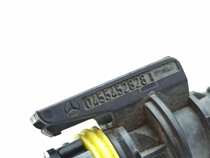 CONDUITES DE DÉRIVATION BOUGIES INCANDESCENCE MERCEDES-BENZ GLA (X156) 0455452828 2.14L DIESEL